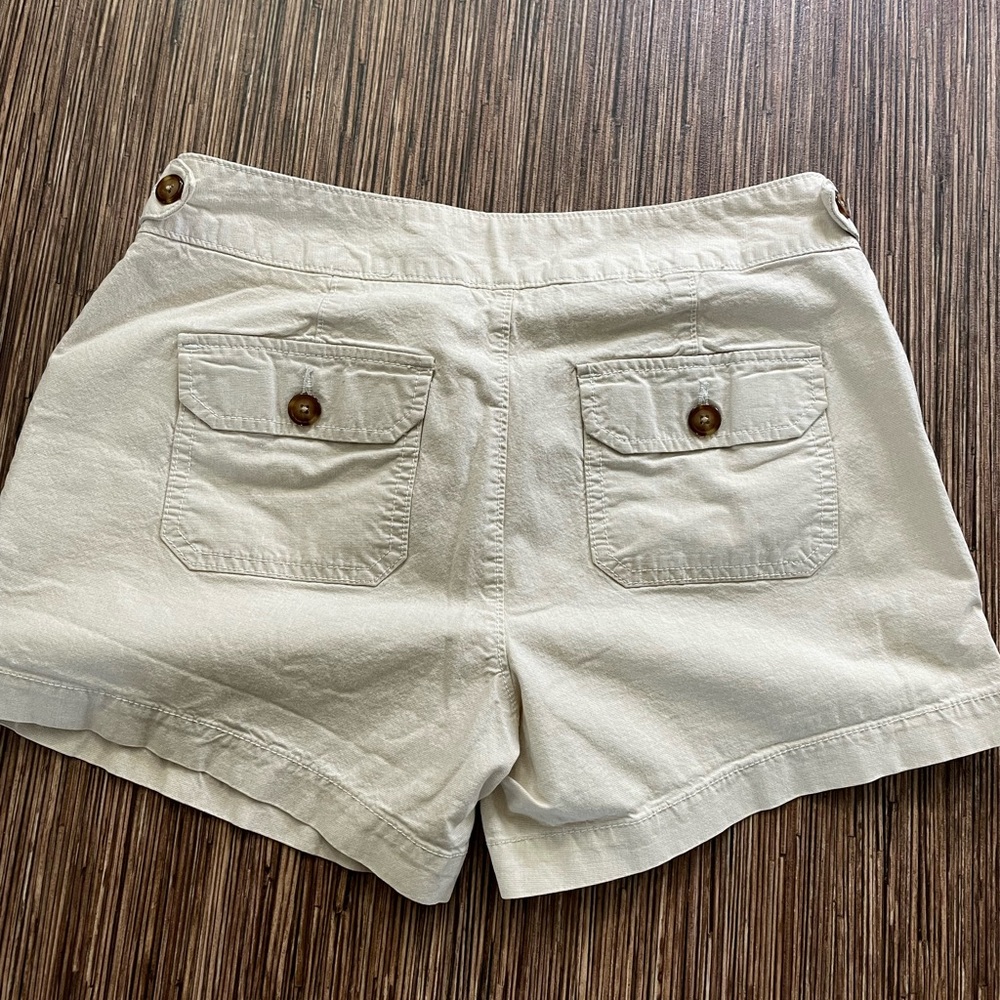 Old Navy Khaki Shorts Size 8